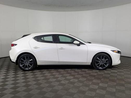 2025 Mazda Mazda3 FWD w/Preferred Package