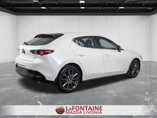 2025 Mazda Mazda3 FWD w/Preferred Package