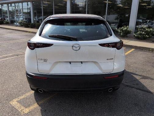 Snowflake White Pearl 2025 Mazda CX-30 2.5 S