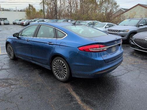 2017 Ford Fusion SE