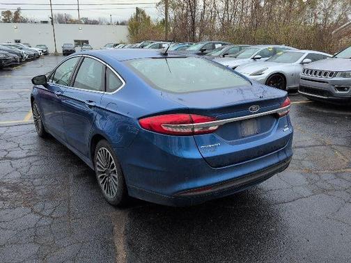 2017 Ford Fusion SE