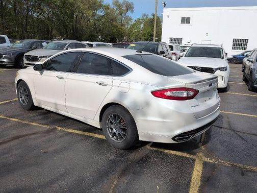 White Platinum Clearcoat Metallic 2016 Ford Fusion Titanium