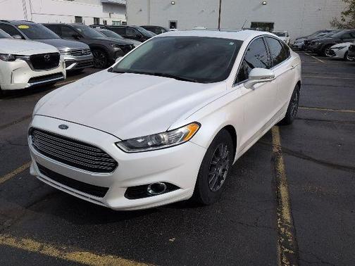 White Platinum Clearcoat Metallic 2016 Ford Fusion Titanium