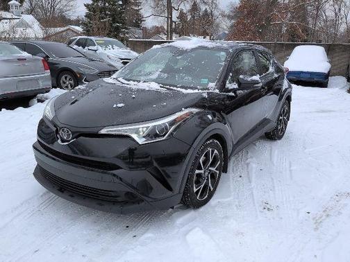 2019 Toyota C-HR XLE