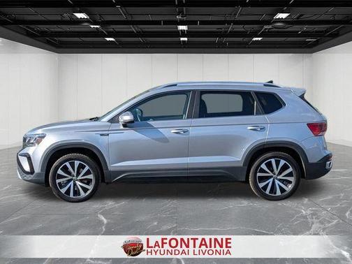 2022 Volkswagen Taos 1.5T SE