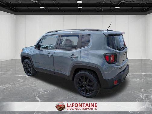 Anvil 2017 Jeep Renegade Altitude