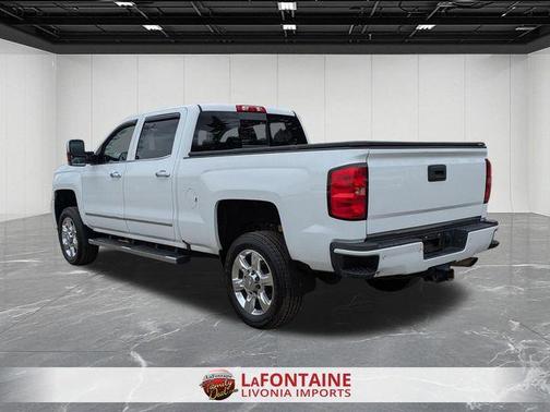 Summit White 2019 Chevrolet Silverado 2500 LTZ