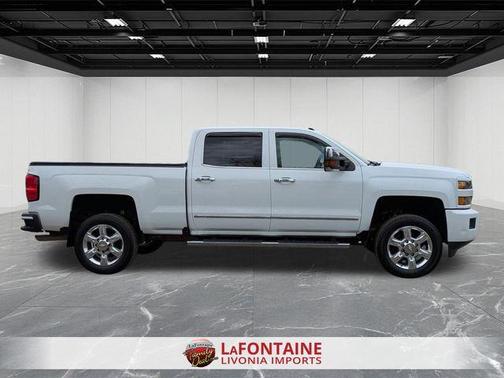 Summit White 2019 Chevrolet Silverado 2500 LTZ