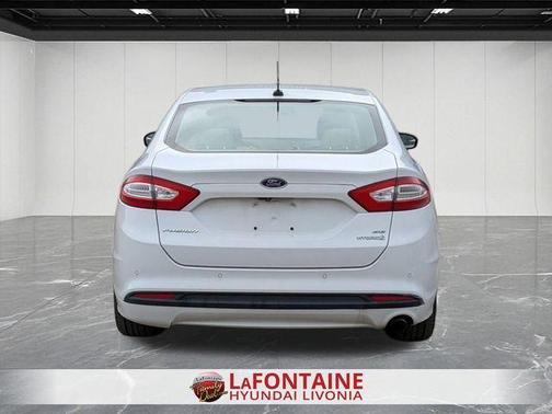 2013 Ford Fusion Hybrid SE