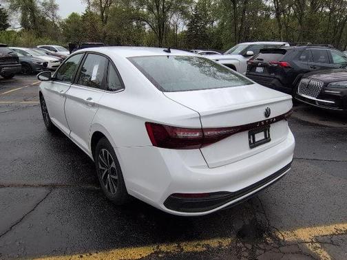 Pure White 2025 Volkswagen Jetta 1.5T S