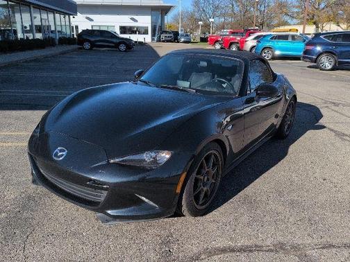 2022 Mazda MX-5 Miata Sport