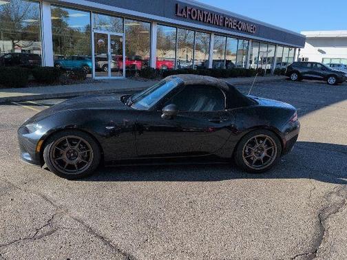 2022 Mazda MX-5 Miata Sport