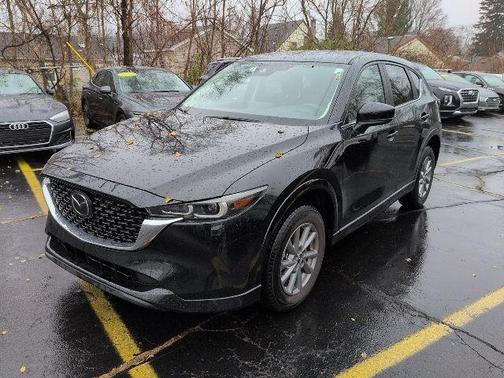 2025 Mazda CX-5 2.5 S Select Package