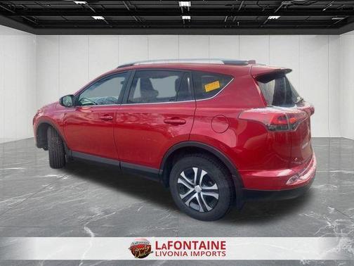 2016 Toyota RAV4 LE