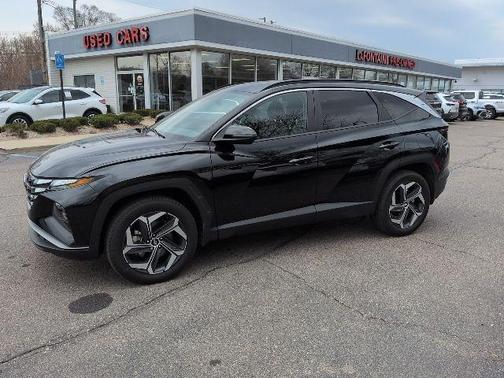 Phantom Black 2023 Hyundai TUCSON SEL