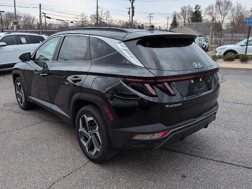 Phantom Black 2023 Hyundai TUCSON SEL