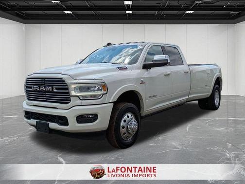 Pearl White 2019 RAM 3500 Laramie