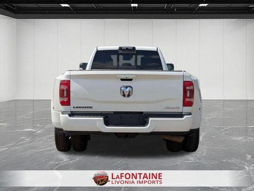 Pearl White 2019 RAM 3500 Laramie