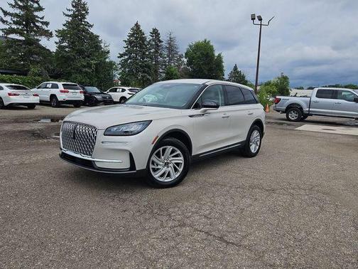 Pearl Metallic 2023 Lincoln Corsair Standard