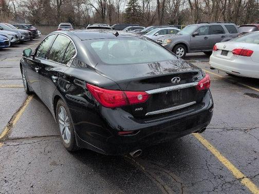 2015 INFINITI Q50 Premium