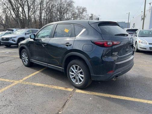 2023 Mazda CX-5 2.5 S Preferred Package