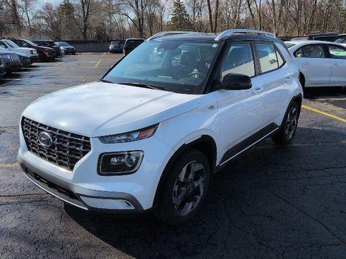 2023 Hyundai VENUE Limited