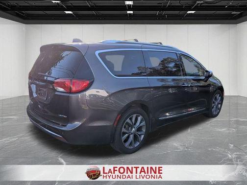 2019 Chrysler Pacifica Limited