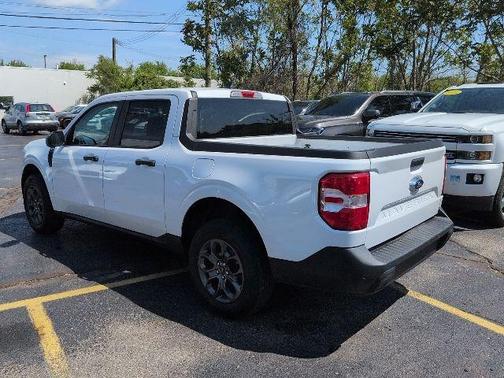 Oxford White 2024 Ford Maverick XLT