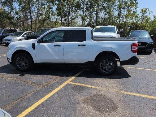 Oxford White 2024 Ford Maverick XLT