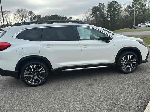 Crystal White Pearl 2026 Subaru Ascent Limited 7-Passenger
