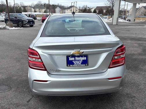 Silver Ice Metallic 2019 Chevrolet Sonic 4dr Sdn Auto LT
