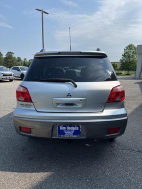 2005 Mitsubishi Outlander XLS