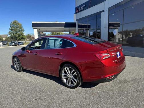 2023 Chevrolet Malibu FWD 2LT