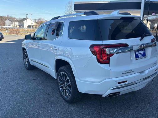 2020 GMC Acadia AWD 4dr Denali