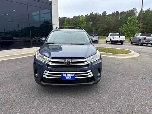 Shoreline Blue Pearl 2018 Toyota Highlander XLE V6 AWD (Natl)