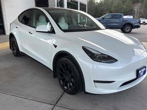 2023 Tesla Model Y LONG RANGE 4 DOOR SUV ELECTRIC