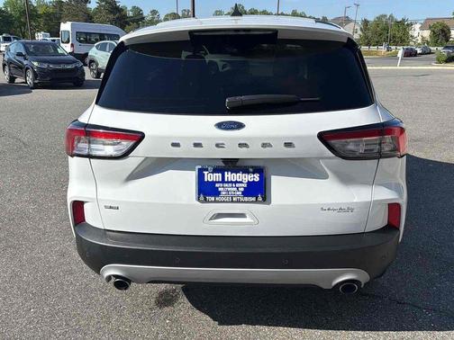 2022 Ford Escape SE FWD