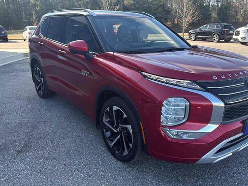 2024 Mitsubishi Outlander PHEV SEL