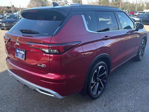 2024 Mitsubishi Outlander PHEV SEL