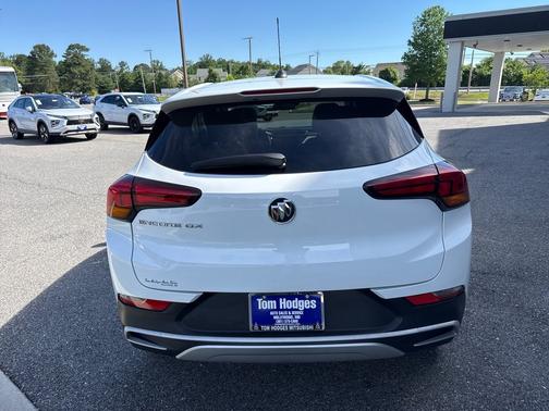 Summit White 2021 Buick Encore GX FWD 4dr Preferred