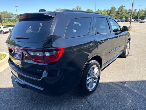 DB Black Clearcoat 2024 Dodge Durango GT Plus AWD