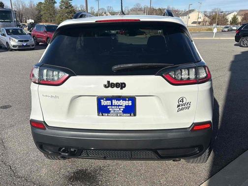 2022 Jeep Cherokee X 4x4