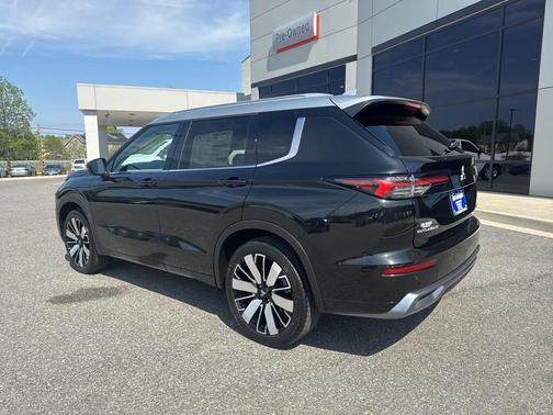 2025 Mitsubishi Outlander Platinum Edition