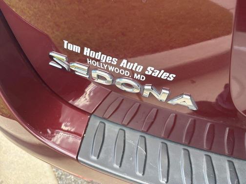 2016 Kia Sedona LX