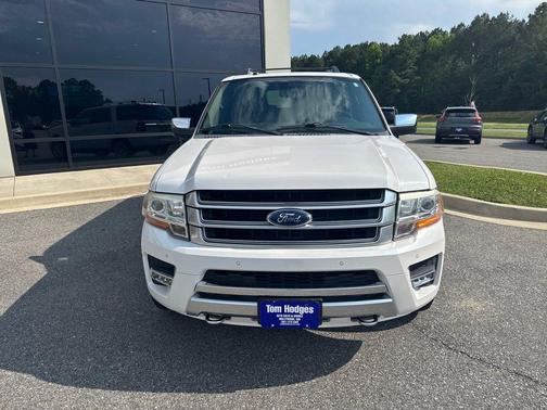 White Platinum Metallic Tri-Coat 2016 Ford Expedition 4WD 4dr Platinum