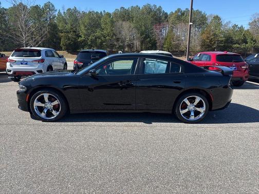 2019 Dodge Charger SXT