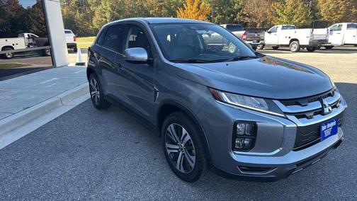 2025 Mitsubishi Outlander Sport SE