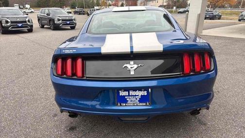 2017 Ford Mustang V6