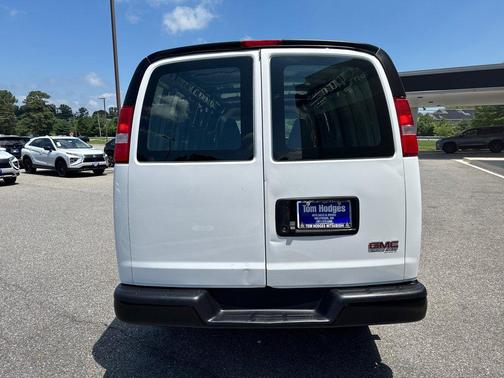 Summit White 2021 Chevrolet Express 2500 RWD 2500 155"