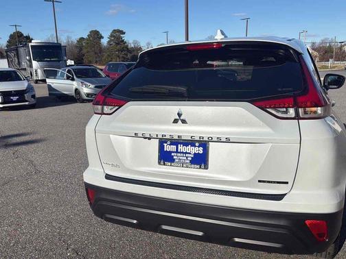 2026 Mitsubishi Eclipse Cross LE